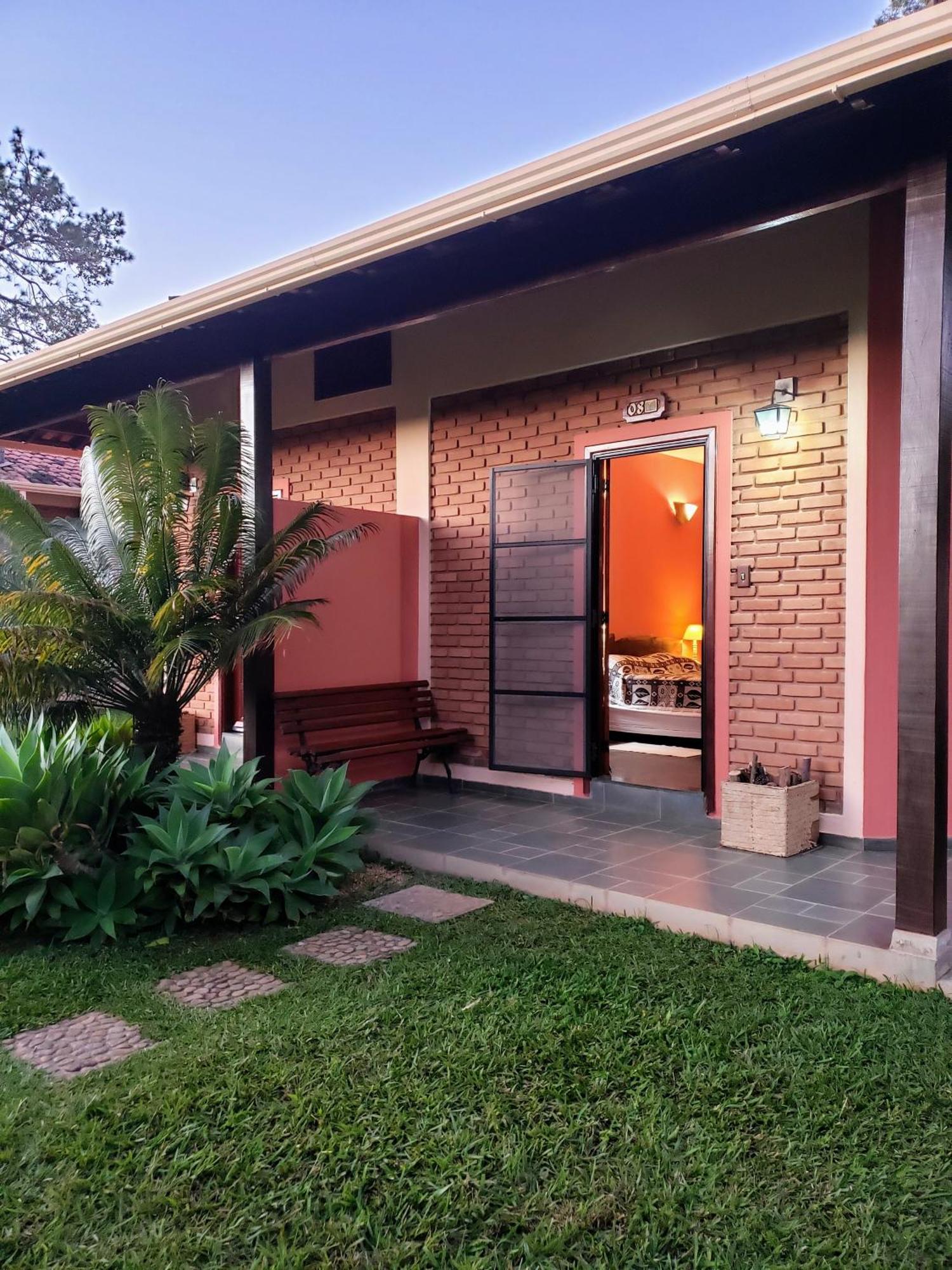 Pousada Vila Minas Itanhandu Exteriör bild